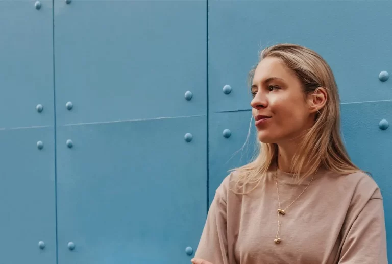 woman thinking of pregnancy